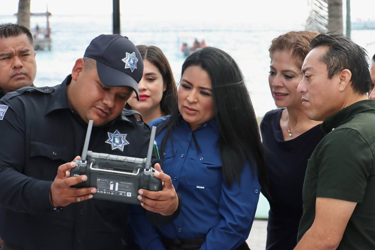 Con drones y certificación policial